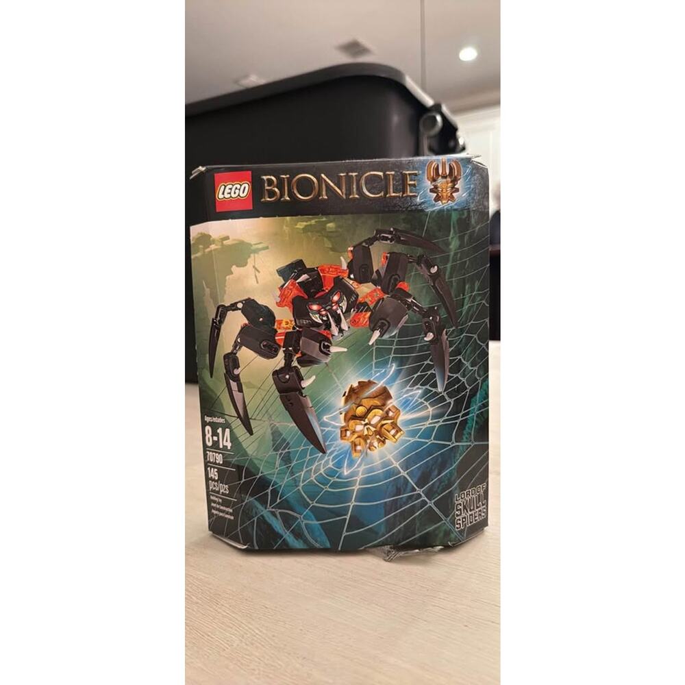LEGO Bionicle Lord of Skull Spiders (set number 70790)